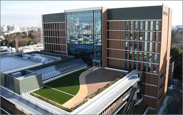 画像 白藤ひかりの読み方や出身大学 経歴 勢喜遊との馴れ初めは R40 Headline