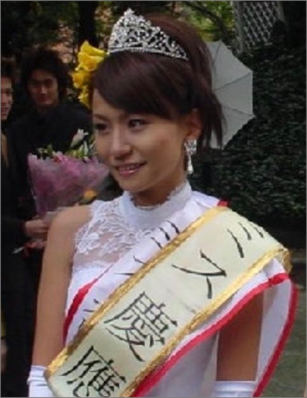 武田真治の嫁は静まなみ。歯科衛生士でモデルで可愛い!